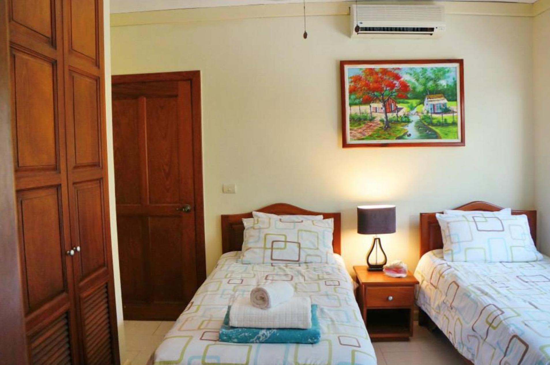 Tropical Villas At Los Corales Beach - Caribbean Rentals Fzco Punta Cana Room photo