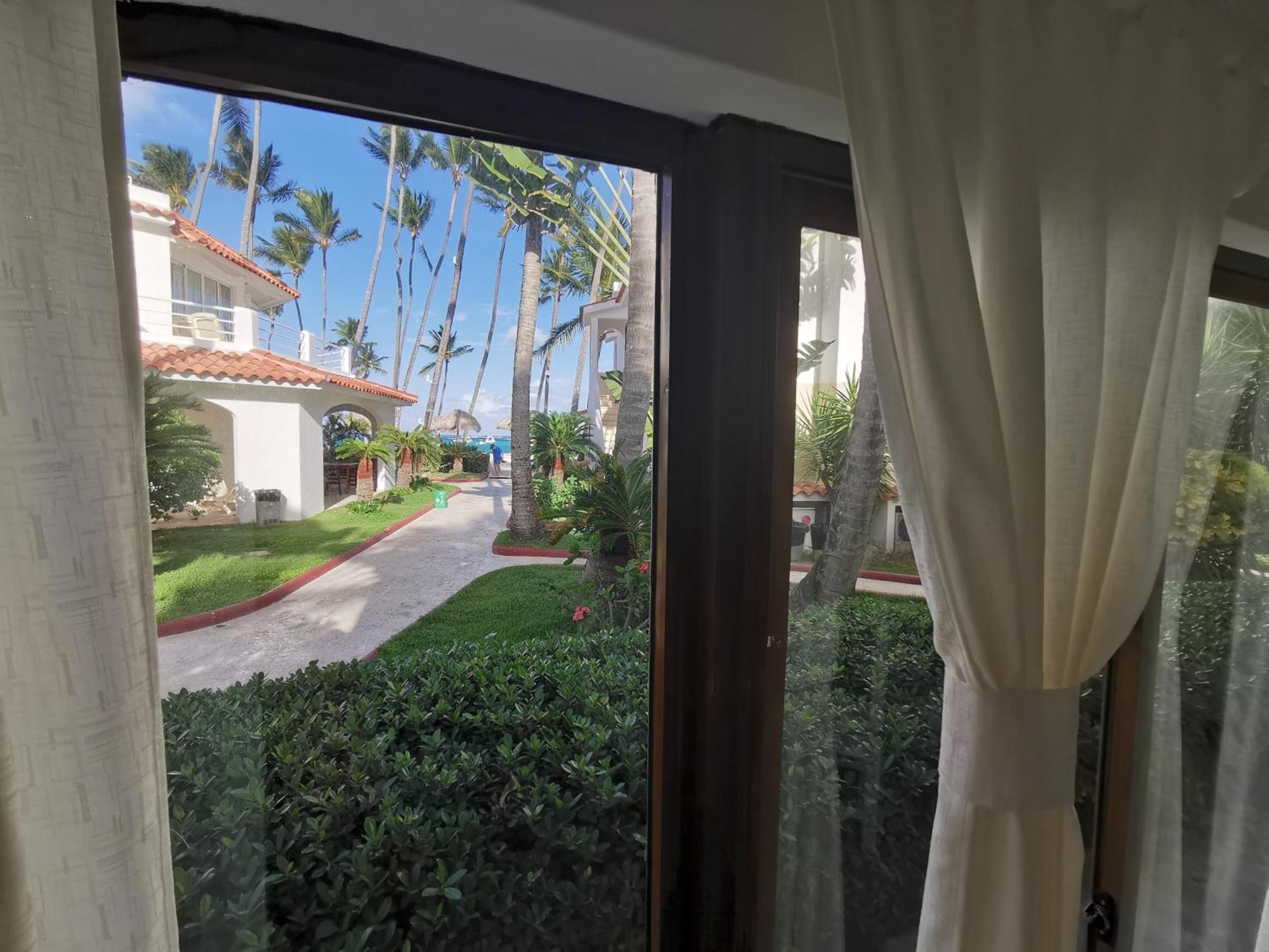 Tropical Villas At Los Corales Beach - Caribbean Rentals Fzco Punta Cana Room photo