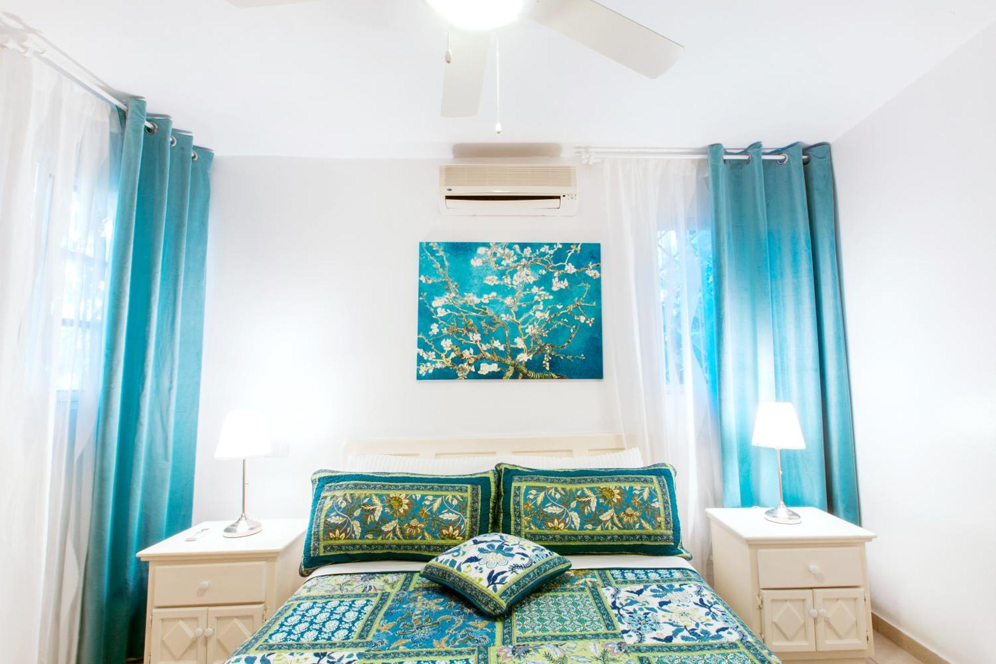 Tropical Villas At Los Corales Beach - Caribbean Rentals Fzco Punta Cana Room photo