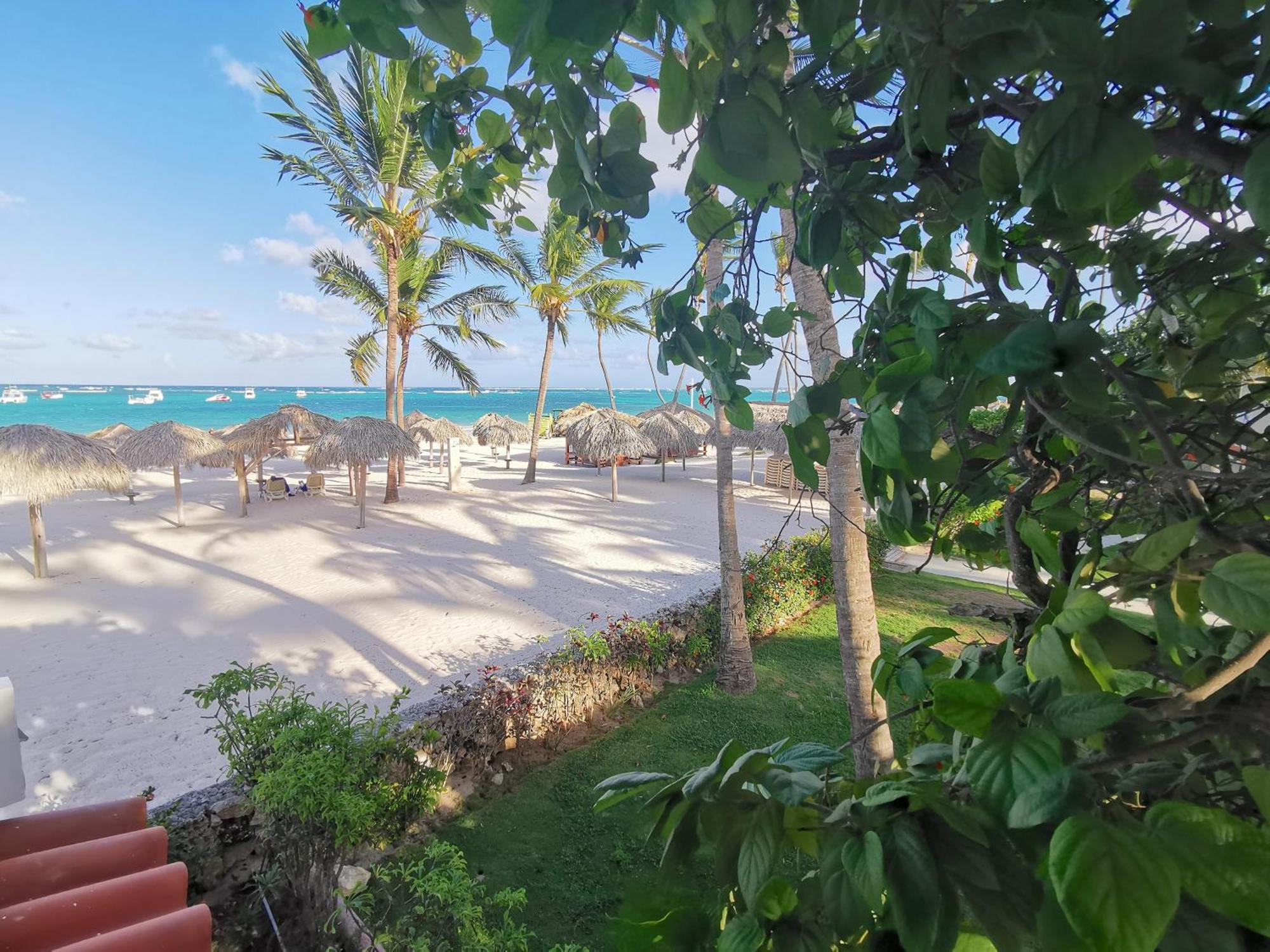 Tropical Villas At Los Corales Beach - Caribbean Rentals Fzco Punta Cana Room photo