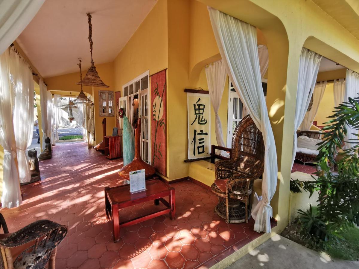 Tropical Villas At Los Corales Beach - Caribbean Rentals Fzco Punta Cana Exterior photo